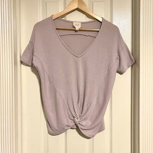 Francesca’s Twist Front Top